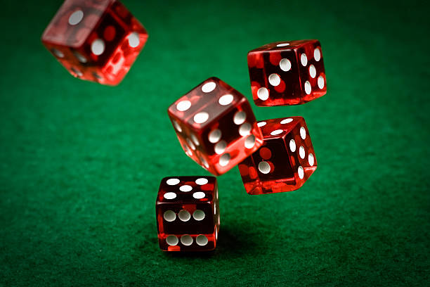 Texas Poker betting rounds and community cards on ledak388